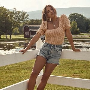 BNWT Backyard Roses - Carrie Gingham Top in Large